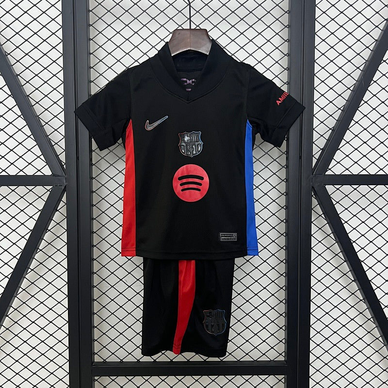 FCB 24/25 – Kit Infantil Visitante