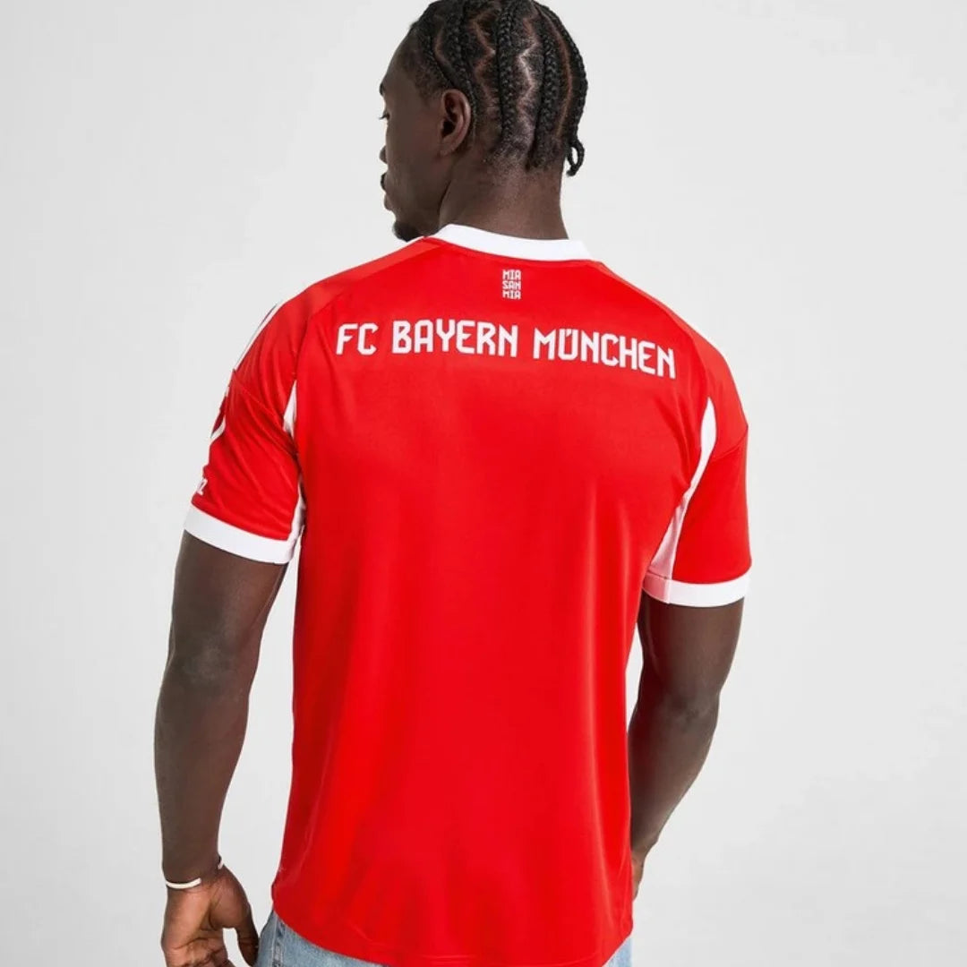 Jersey Bayern Munich 2025/26 Home – Fan Version