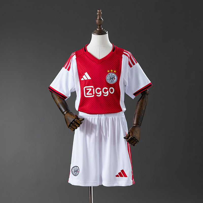 AJX 25/26 Kit Infantil Local