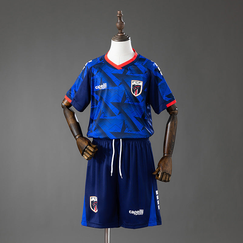 Cabo Verde 2026 Kit Infantil Local