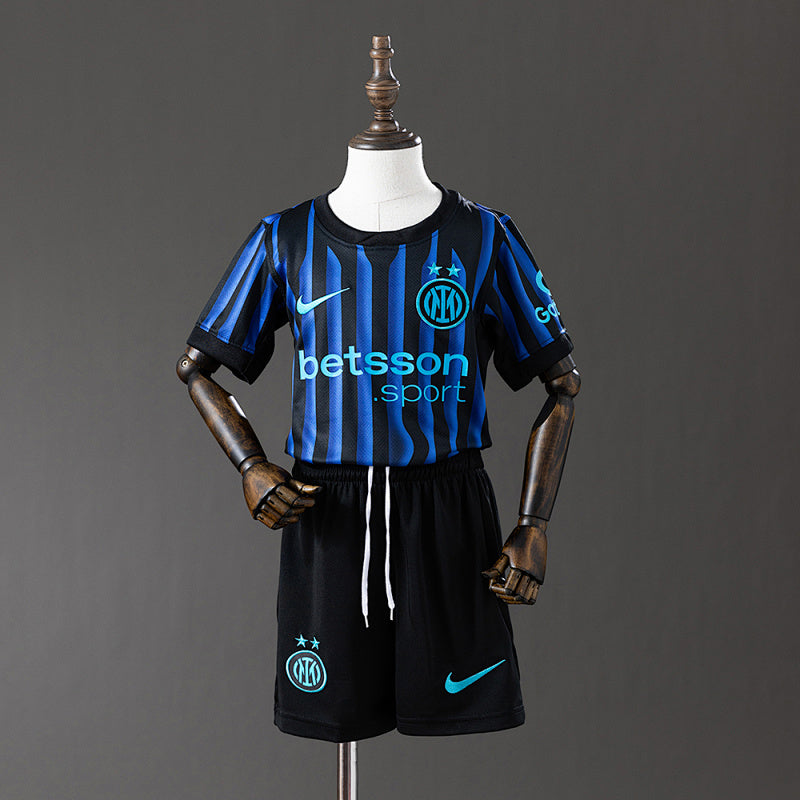 INT 25/26 Kit Infantil Local