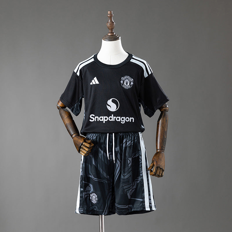 MU 26/27 Portero Kit Infantil