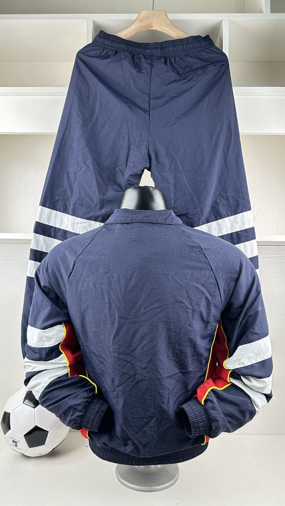 Retro Training Kit Arsenal