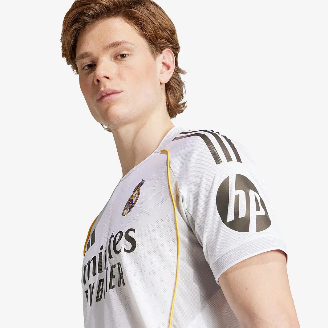 Jersey adidas Real Madrid 2025/26 Home Player Version