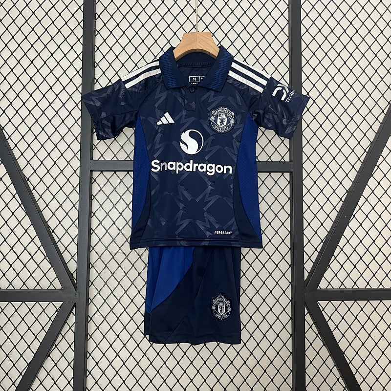 MU 24/25 – Kit Infantil Visitante