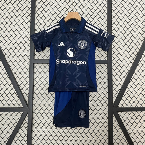 MU 24/25 – Kit Infantil Visitante