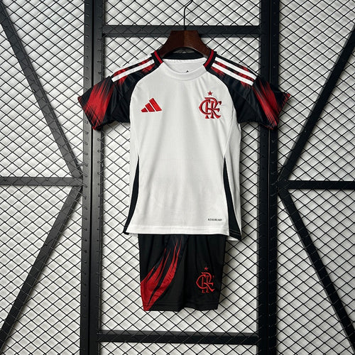 FLA 25/26 – Kit Infantil Visitante