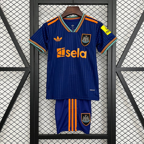 NEW 25/26 – Kit Infantil 3ª
