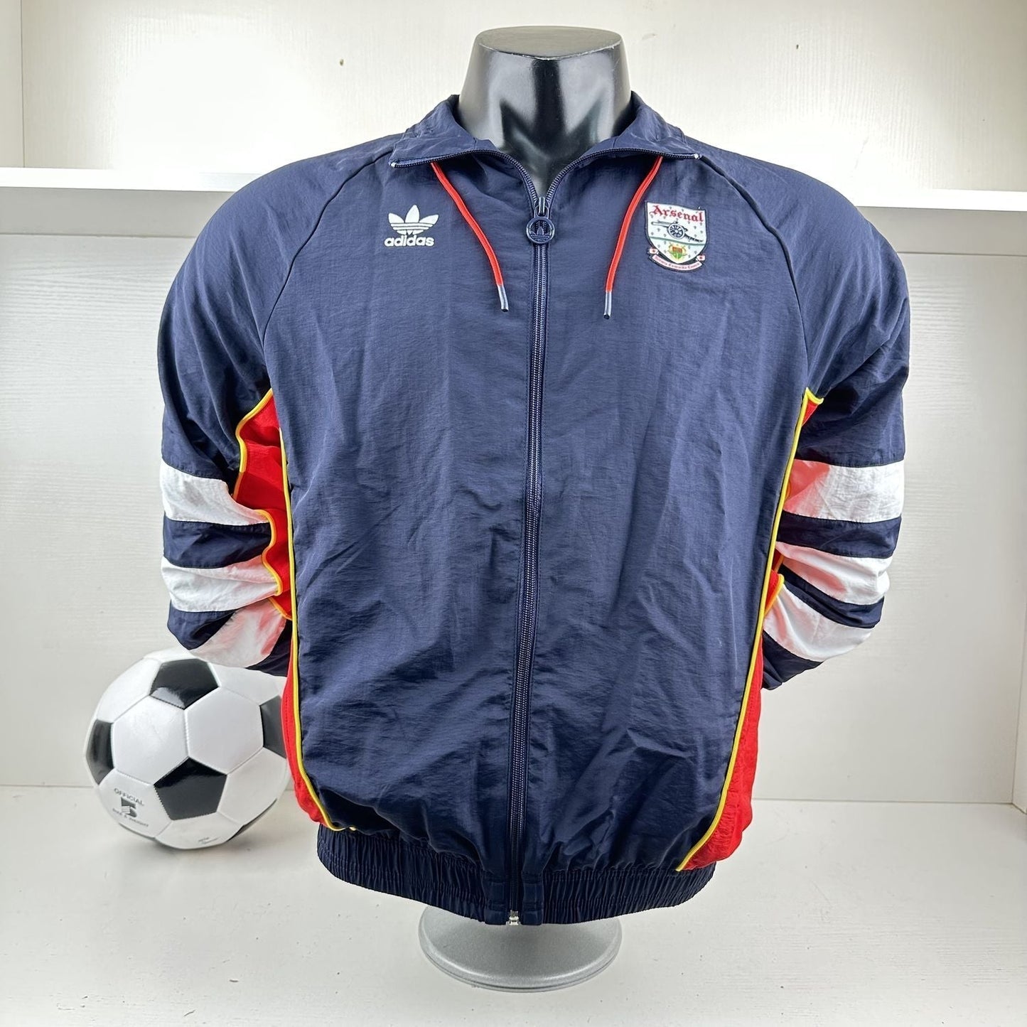 Retro Training Kit Arsenal