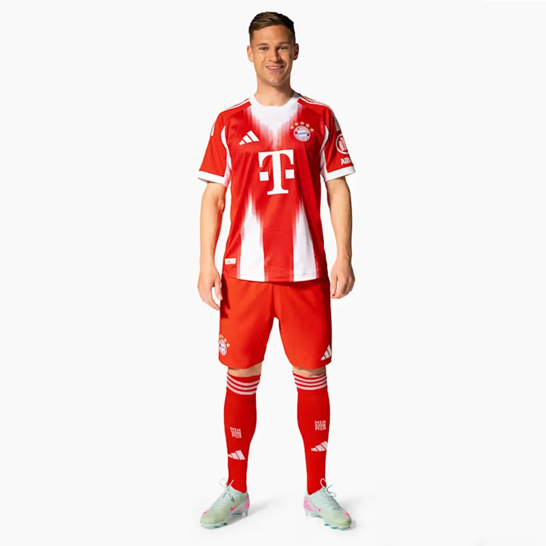 Jersey Bayern Munich Player Version 2025/26 Home