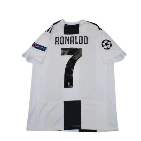 Retro Jersey Juventus 2018 Home Ronaldo #7 19