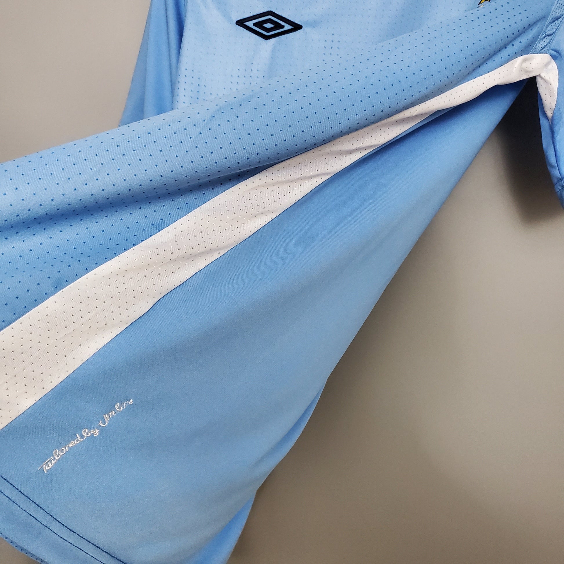 Retro Jersey Manchester City 2011/12 Home