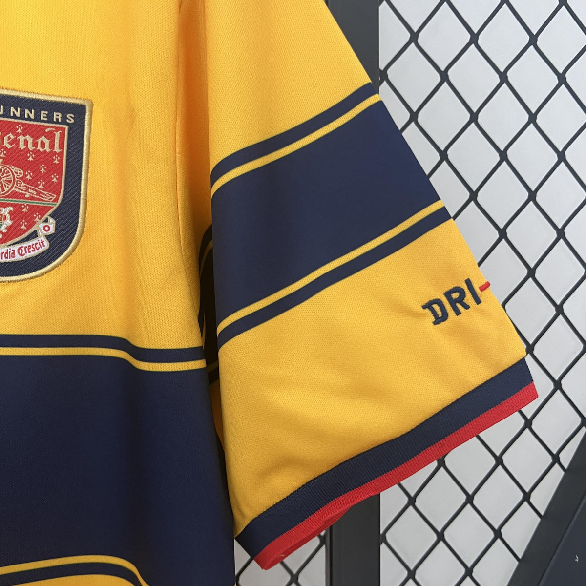 Retro Jersey Arsenal 1997/99 Away