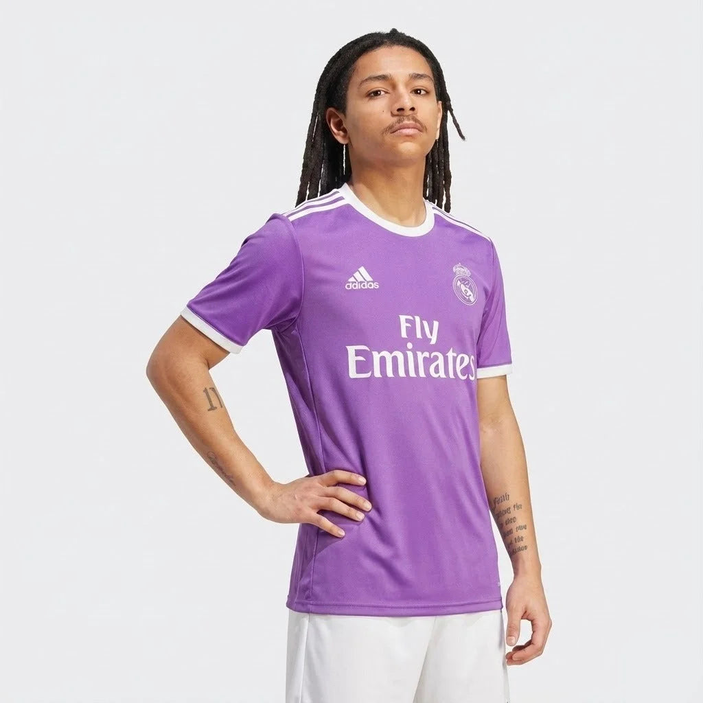 Retro Jersey Real Madrid 2017/18 Third