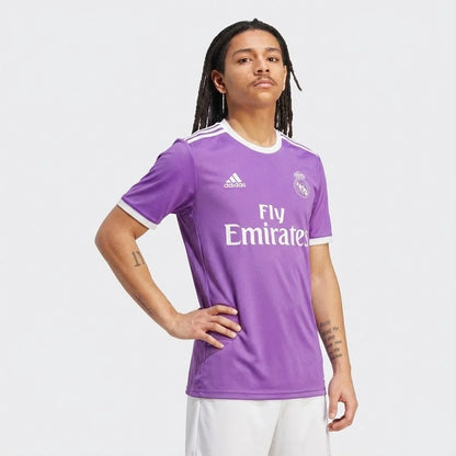Retro Jersey Real Madrid 2017/18 Third