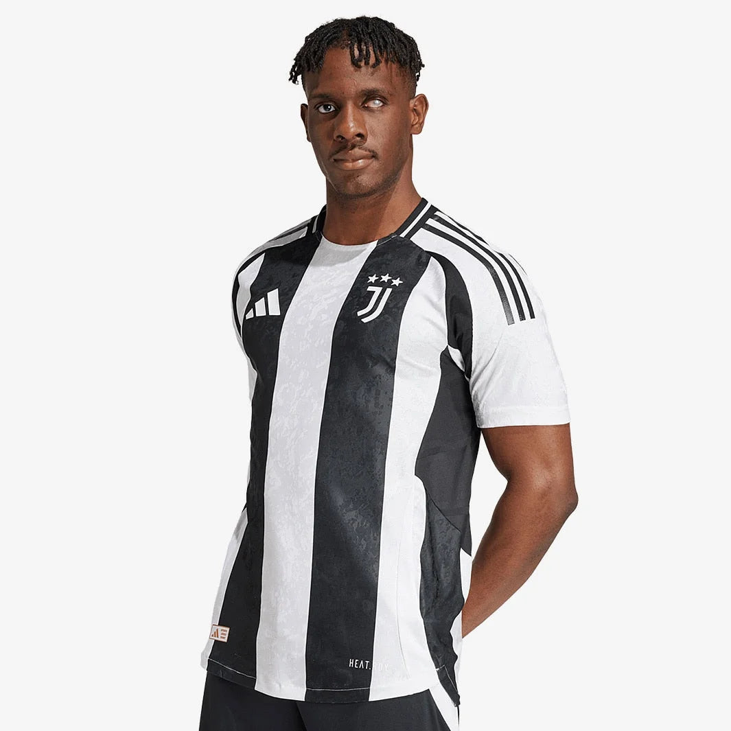 Jersey adidas Juventus FC 2024/25 Home Player Version