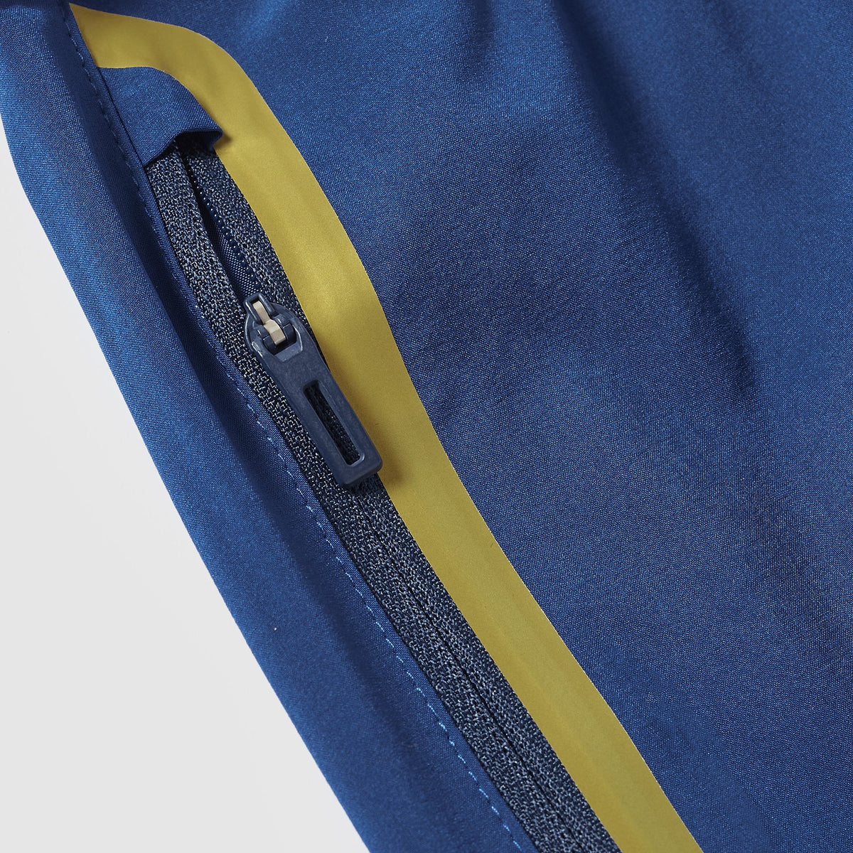 Italy 2026 Tiro Travel Shorts