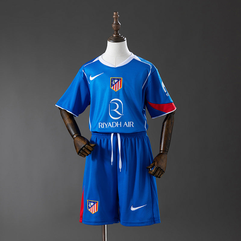 ATM 25/26 Kit Infantil 3ª