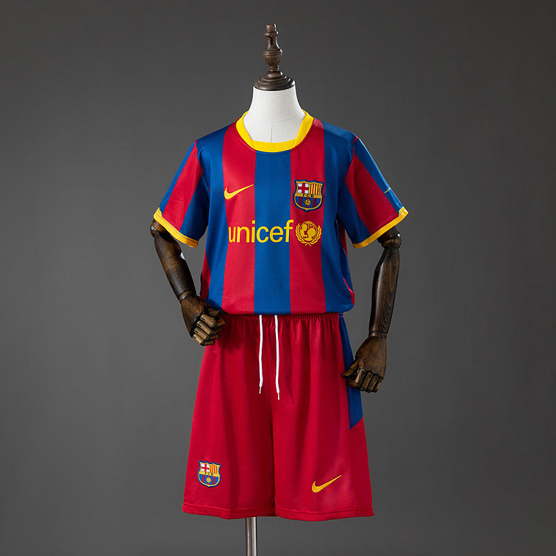 FCB 10/11 Kit Infantil Local retro