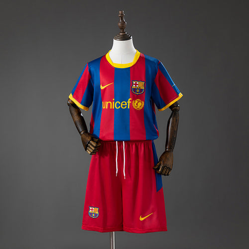FCB 10/11 Kit Infantil Local retro
