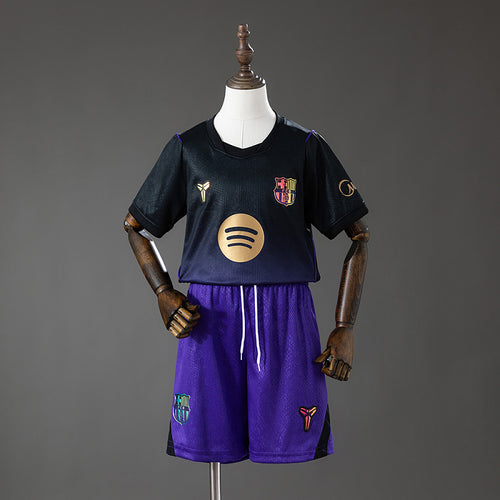 FCB x Kobe Bryant 26/27 Kit Infantil Visitante