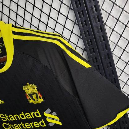Retro Jersey Liverpool 2010 Away