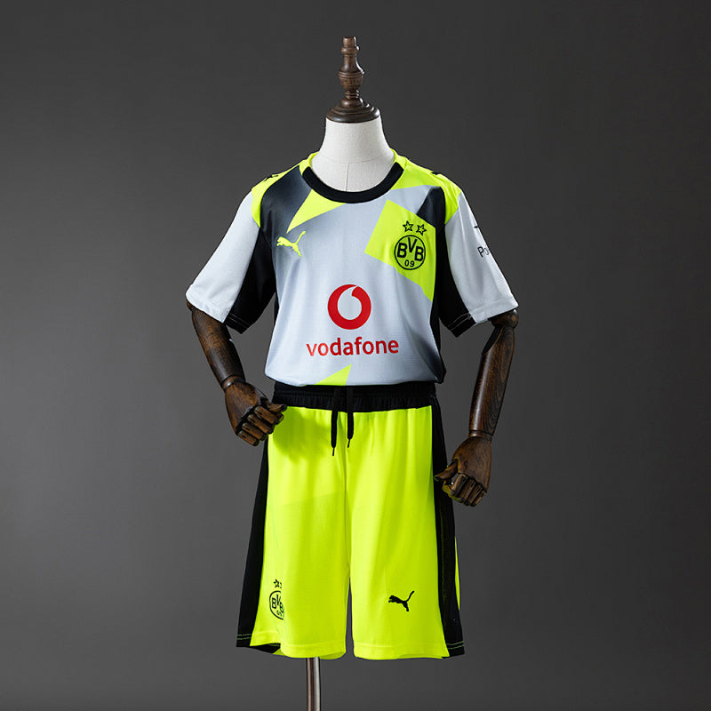 BVB 25/26 Kit Infantil Visitante