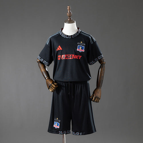 CC 26/27 Kit Infantil Visitante