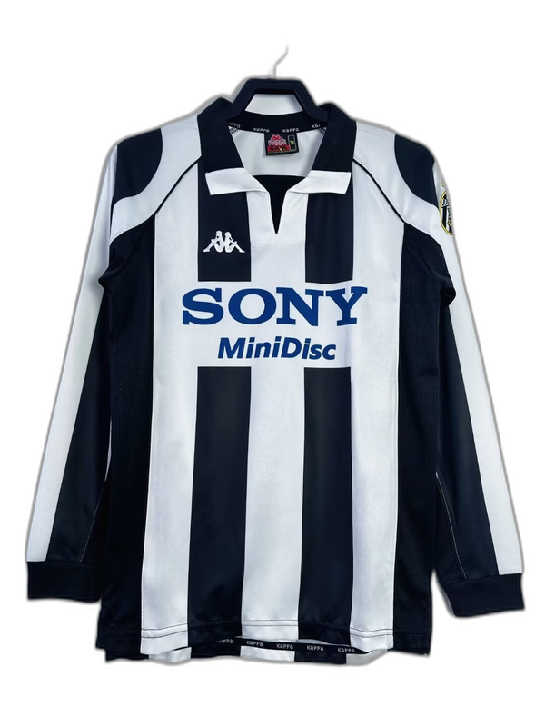 Retro Jersey Juventus 1997/98 Home Long Sleeve