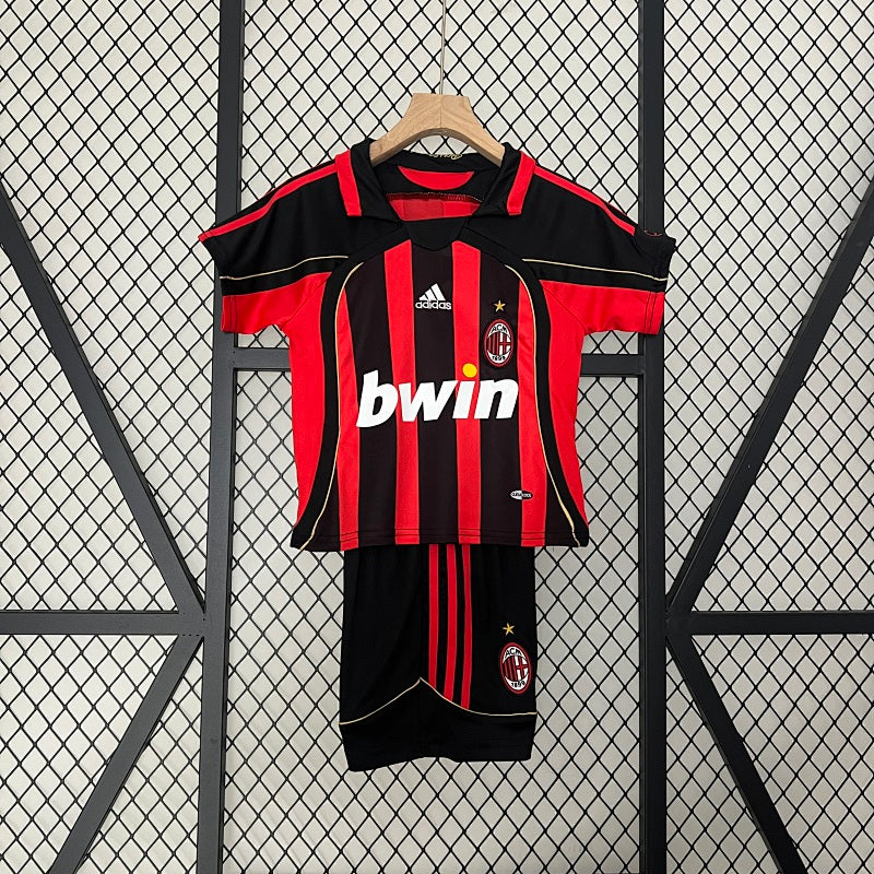 ACM 06/07 – Kids Home Kit