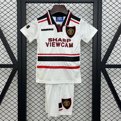 MU 97/98 – Kit Infantil Visitante