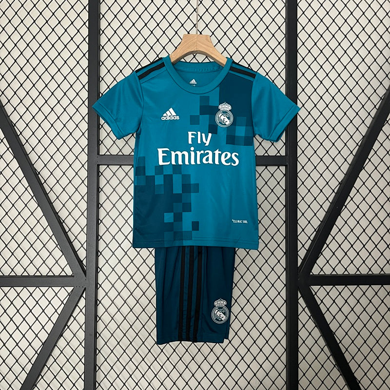 RM 17/18 – Kit Infantil 3ª