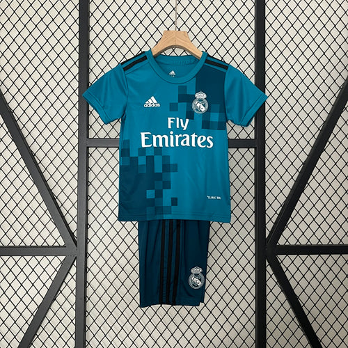 RM 17/18 – Kit Infantil 3ª