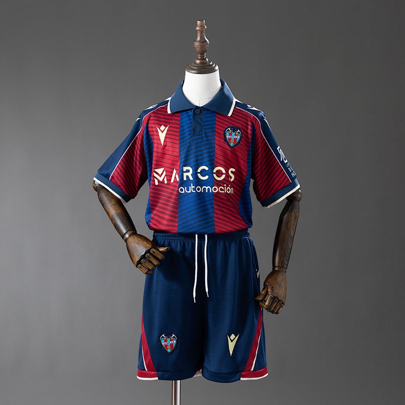 Levante UD 25/26 Kit Infantil Local