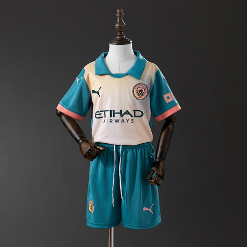 MC 24/25 Kit Infantil 4ª