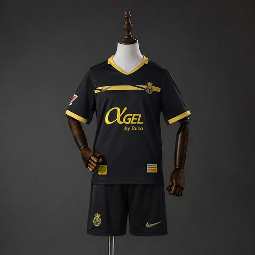 MLL 26/27 Kit Infantil Visitante