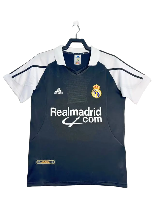 Retro Jersey Real Madrid 2001/02 Away