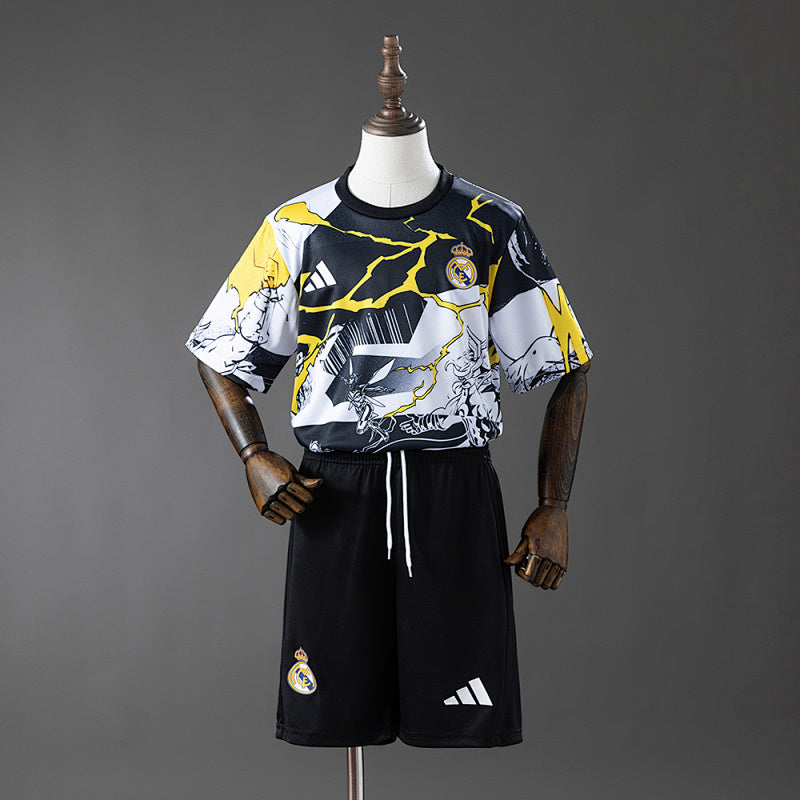 RM 25/26 Avengers – Prepartido (Negro y blanco) Kit Infantil