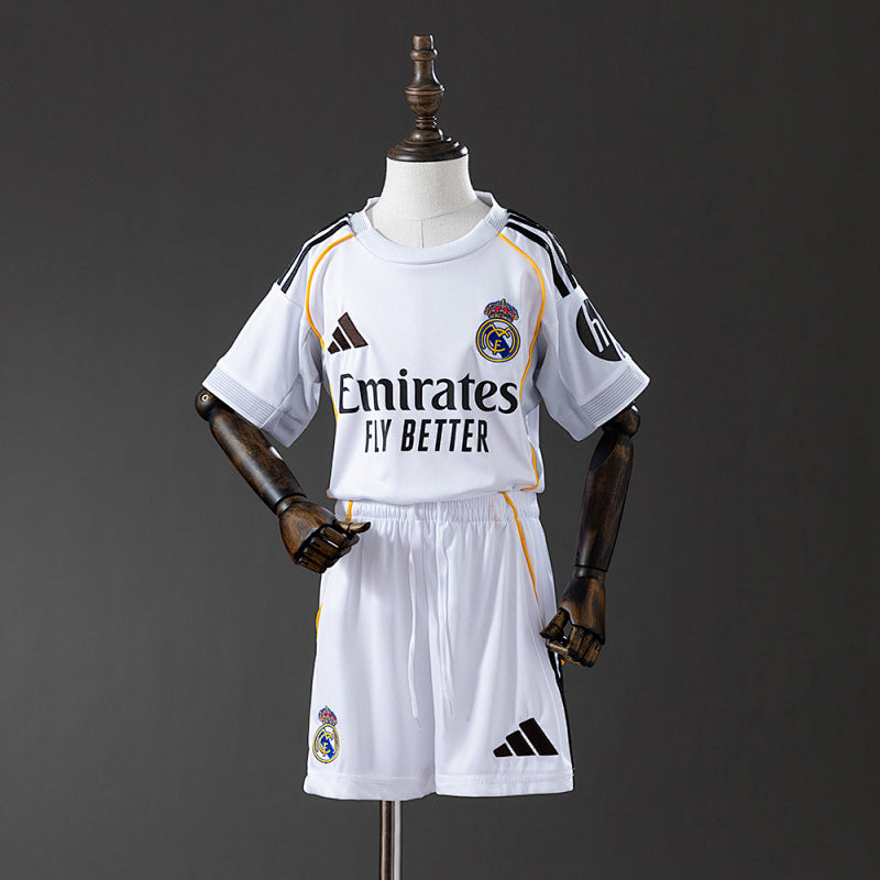 RM 25/26 Kit Infantil Local